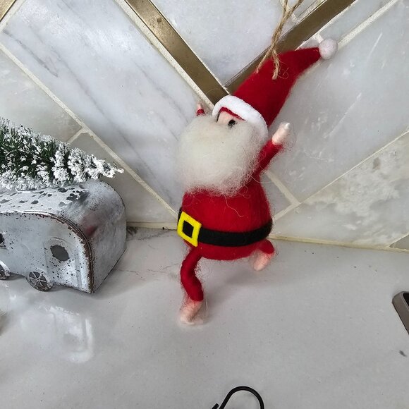 Christmas tree ornament lot santa Sled stocking monograms lighthouse camper - Picture 7 of 16